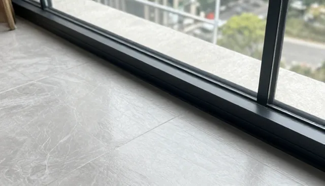 手机网站设计:提升服务稳定性与数据响应效率的关键